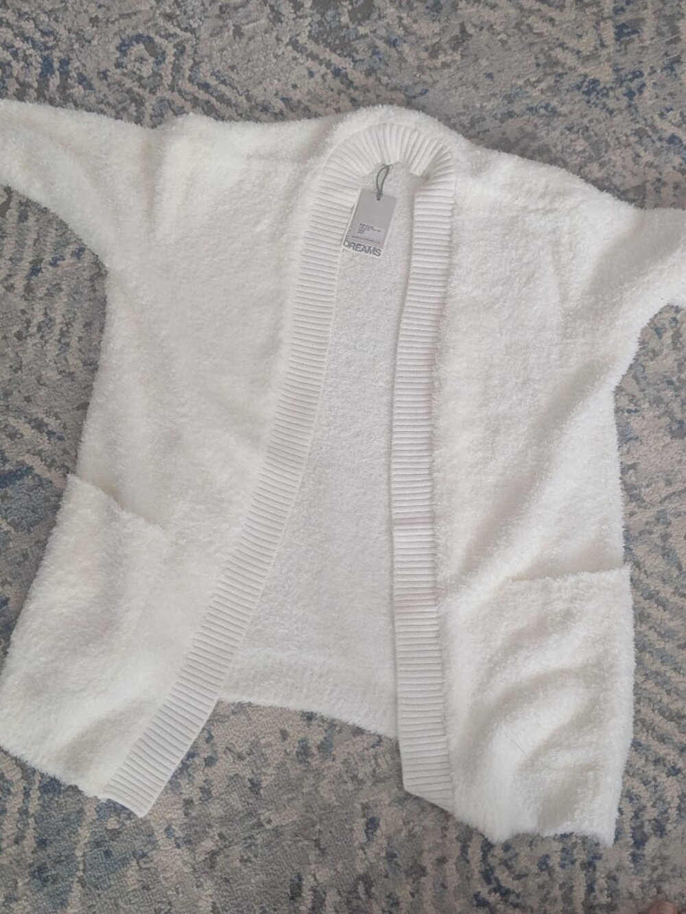 Barefoot dreams cardigan cozy